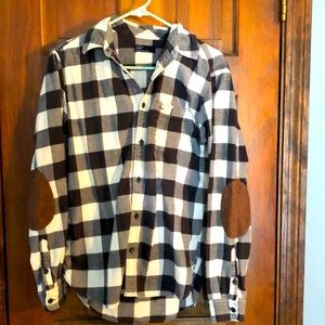 Gap Black and White Checkered Plaid Flannel